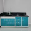 Laboratory table with sink